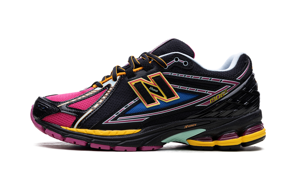 New Balance 1906R "Black/Pink"